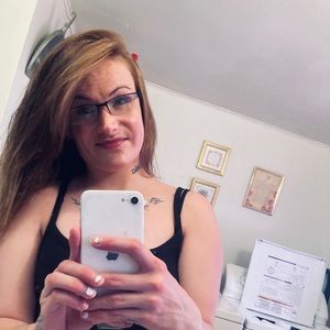 Meet your Posher, Whitney